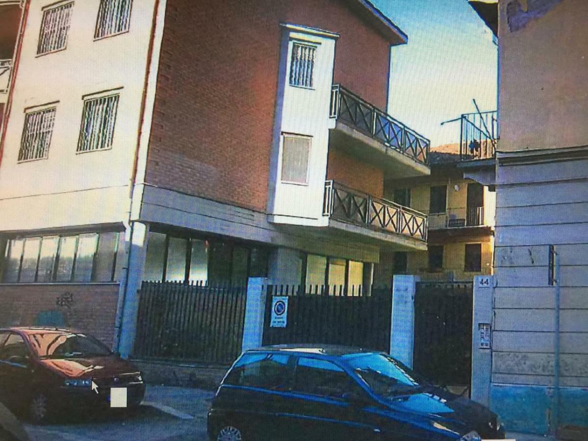 Central Low Cost Turin Exteriör bild